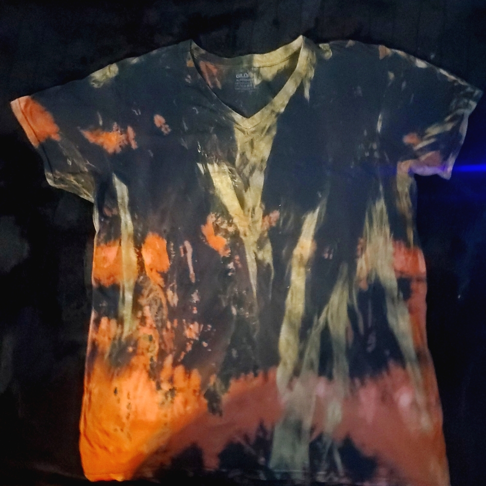 CUSTOM T SHIRT...